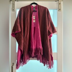 Vince Camuto Pink Maroon Wine Reversible Poncho Wrap Shawl Fringe NWT OSFM